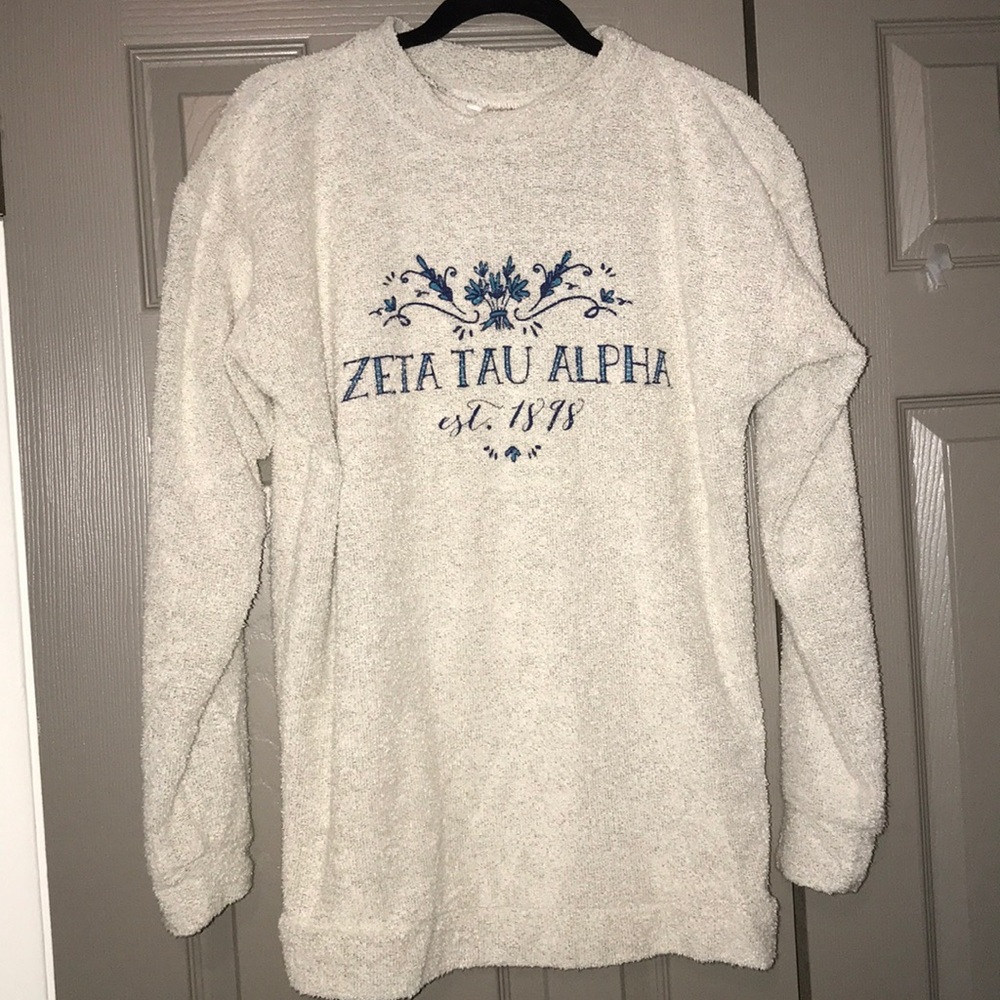 Zeta Tau Alpha Woolly Threads crewneck
